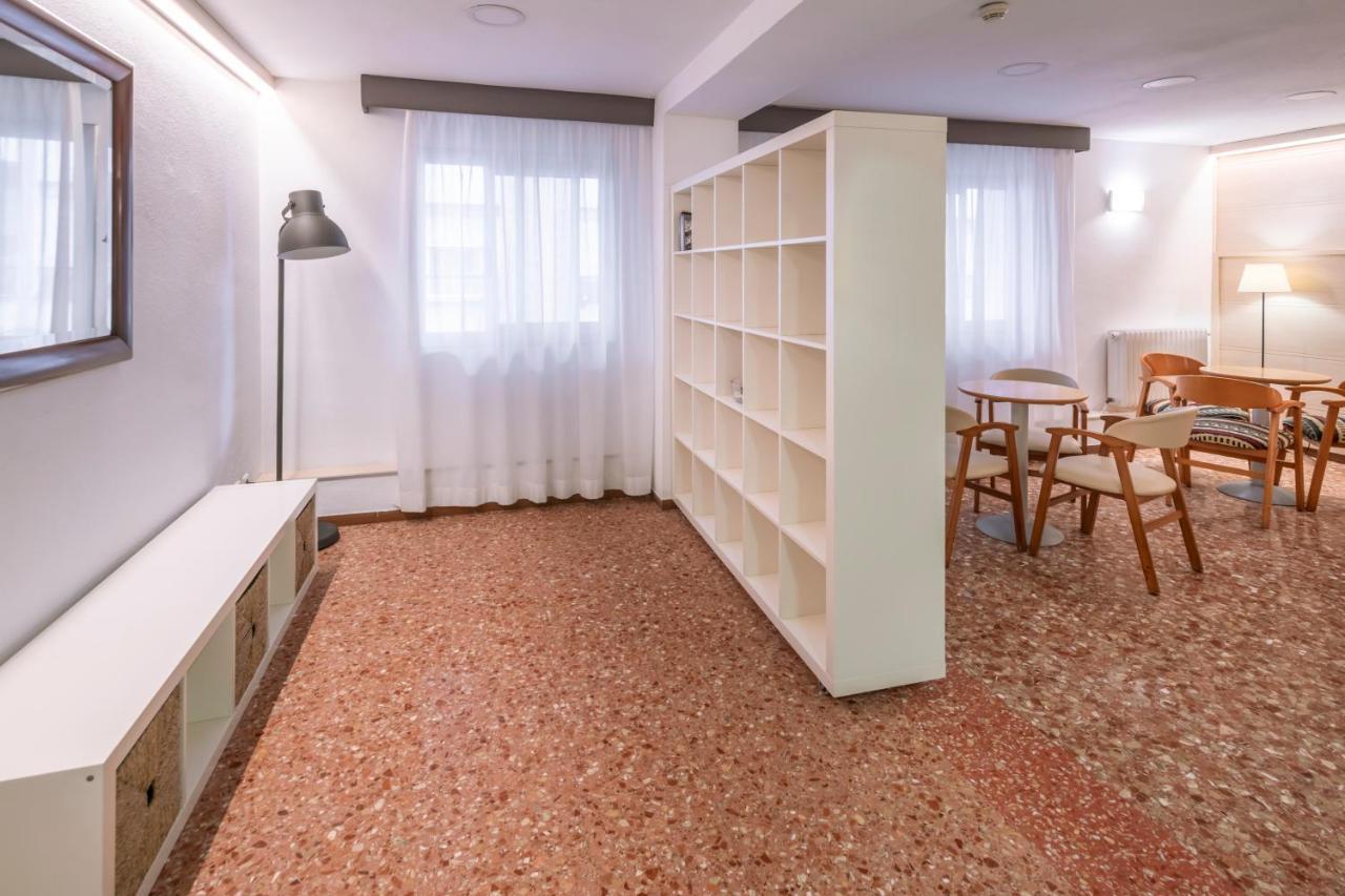Hotel Catalunya Express Tarragona Dış mekan fotoğraf