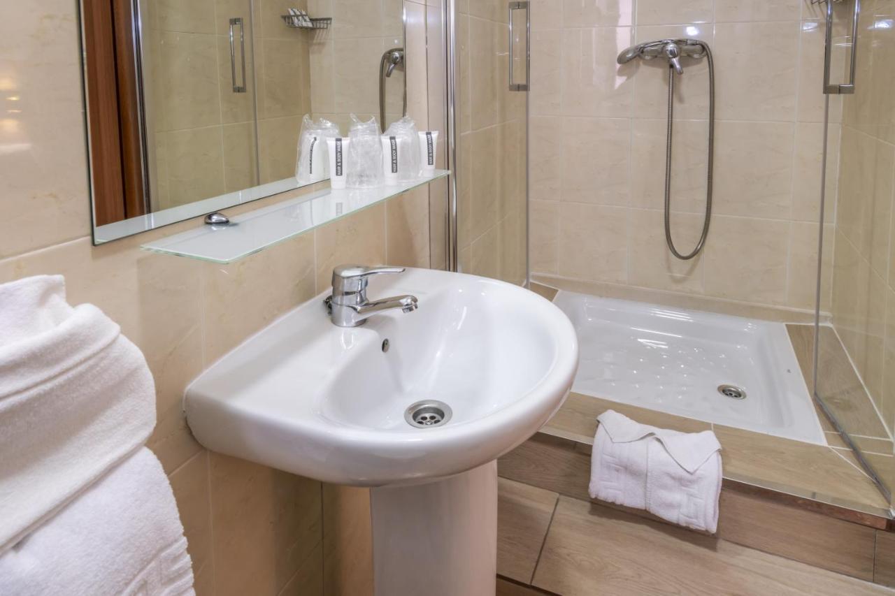 Hotel Catalunya Express Tarragona Dış mekan fotoğraf