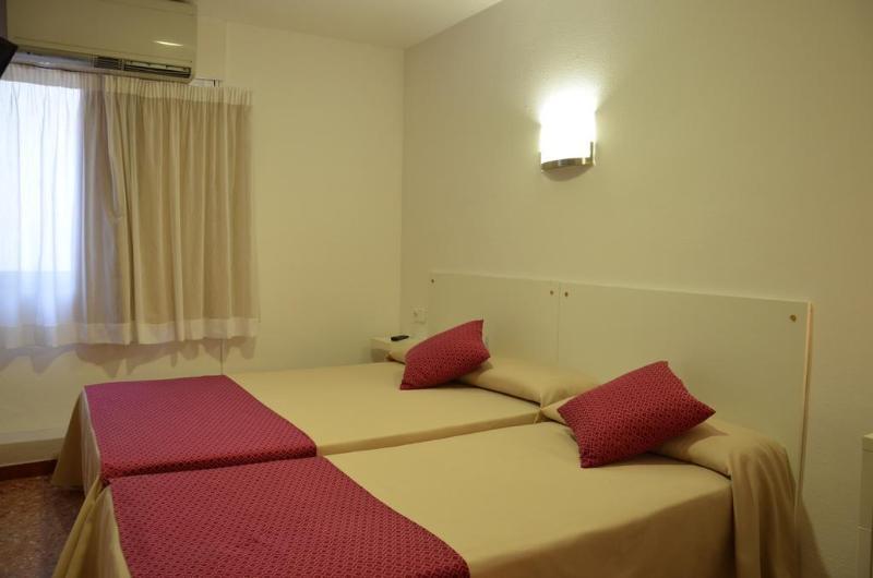 Hotel Catalunya Express Tarragona Dış mekan fotoğraf