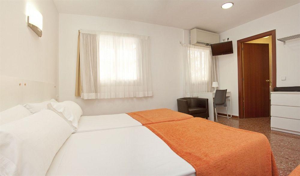 Hotel Catalunya Express Tarragona Dış mekan fotoğraf