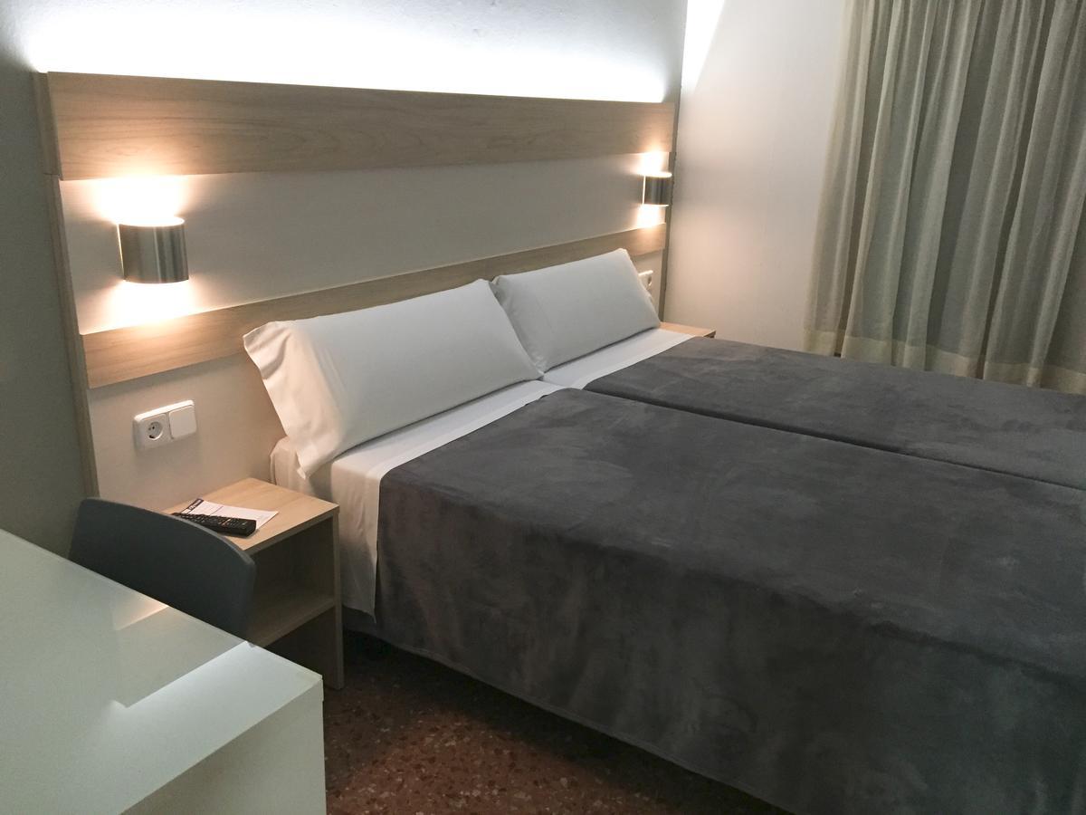 Hotel Catalunya Express Tarragona Dış mekan fotoğraf