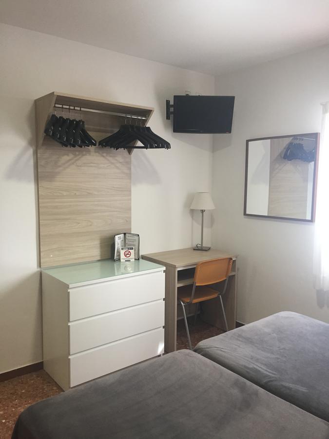 Hotel Catalunya Express Tarragona Dış mekan fotoğraf