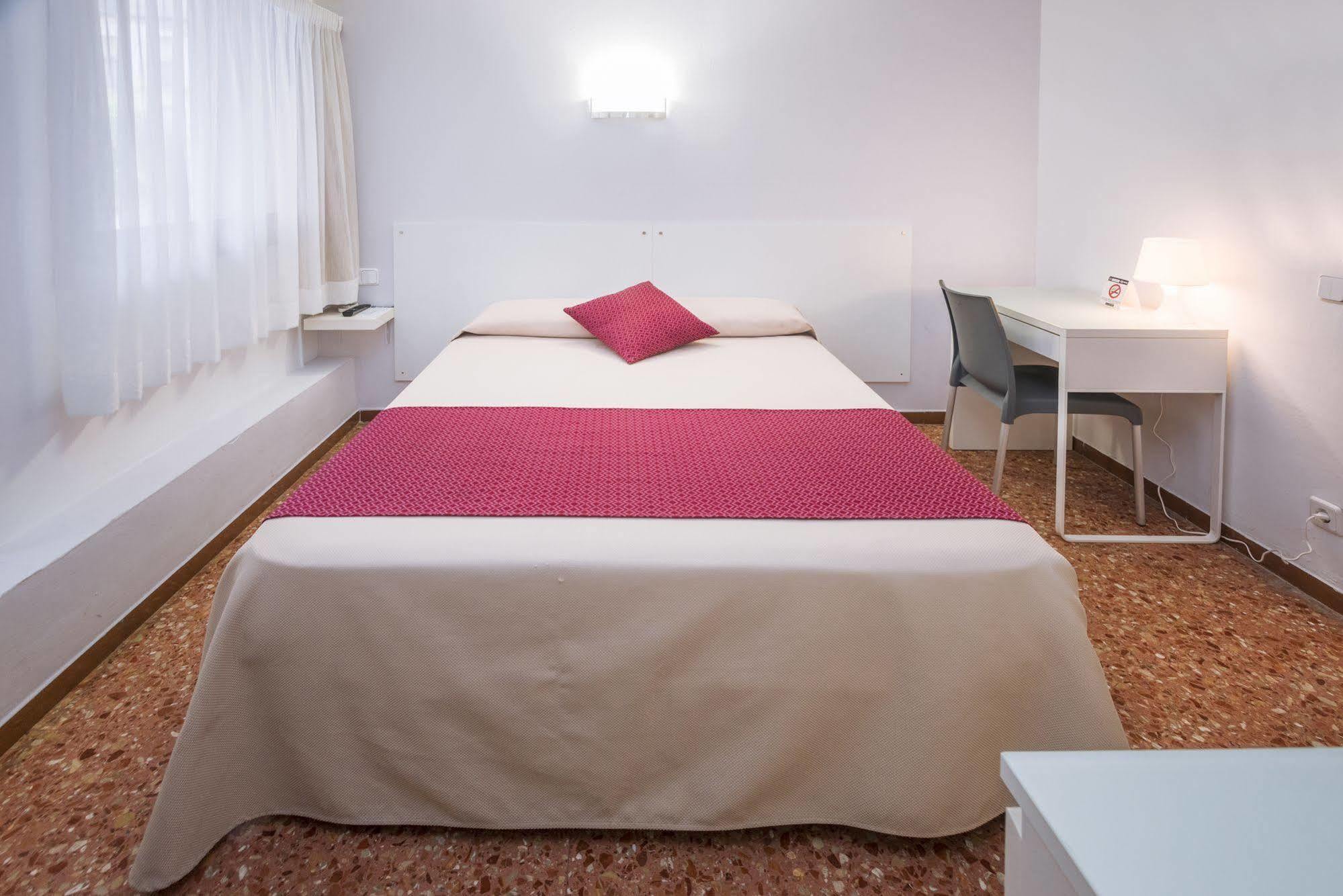 Hotel Catalunya Express Tarragona Dış mekan fotoğraf