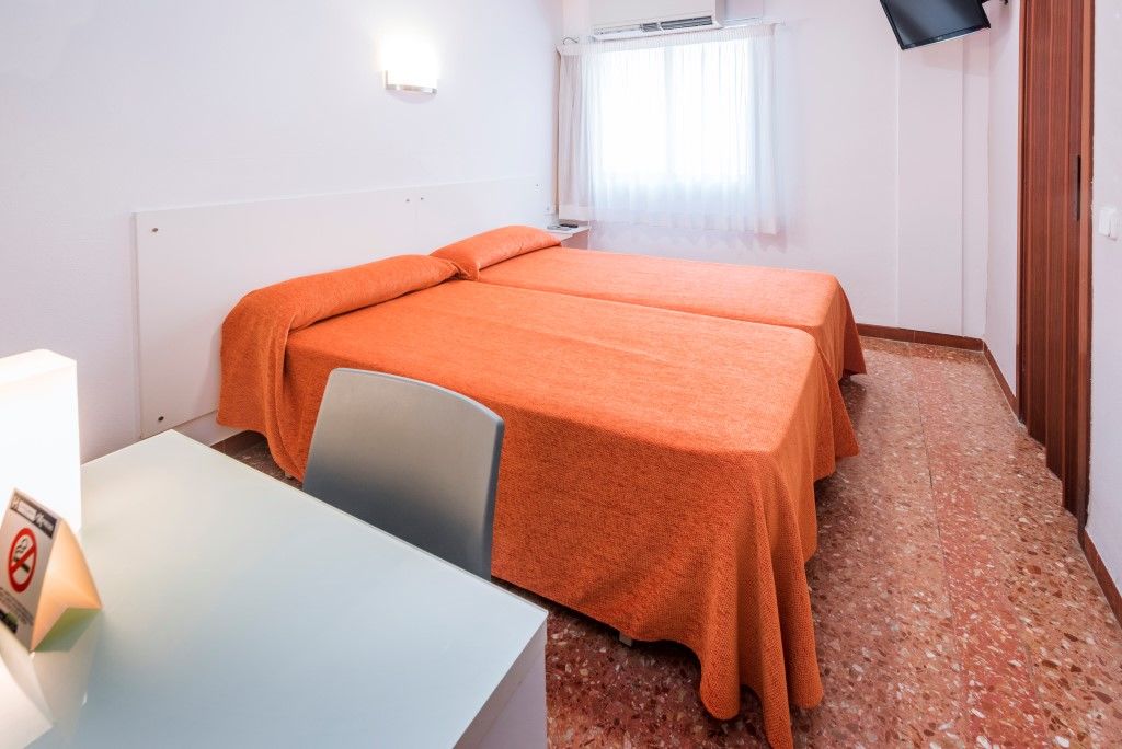 Hotel Catalunya Express Tarragona Dış mekan fotoğraf